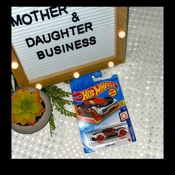 2021 Hot Wheels Cosmic Coupe Speed Blur Fast traffic series Alloy car model
